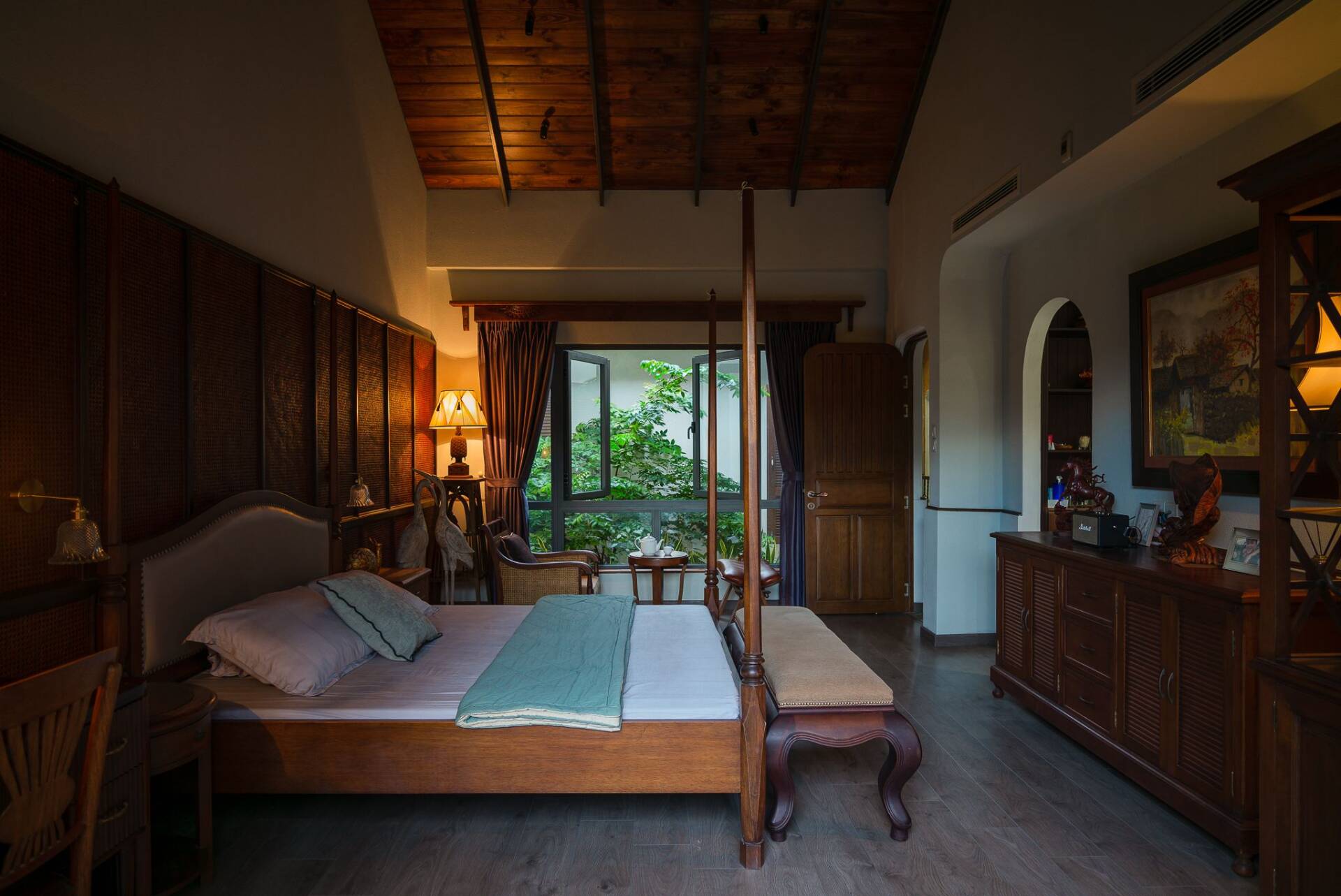 Memories House: Ngôi nhà gìn giữ ký ức xưa cũ | RISOU