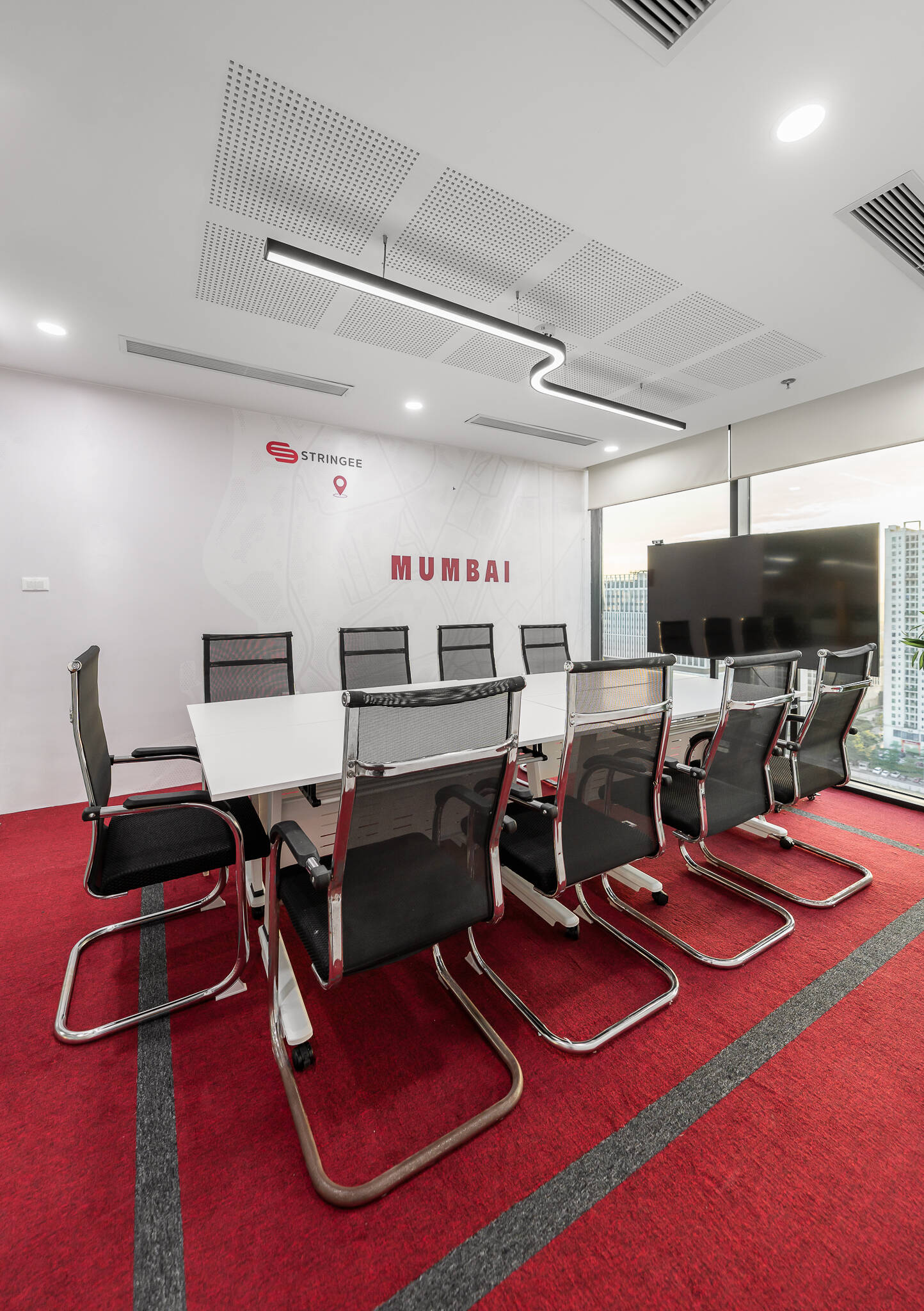 Stringee Office Stringee: Văn phòng lấy ý tưởng từ ngôn ngữ lập trình | DPLUS