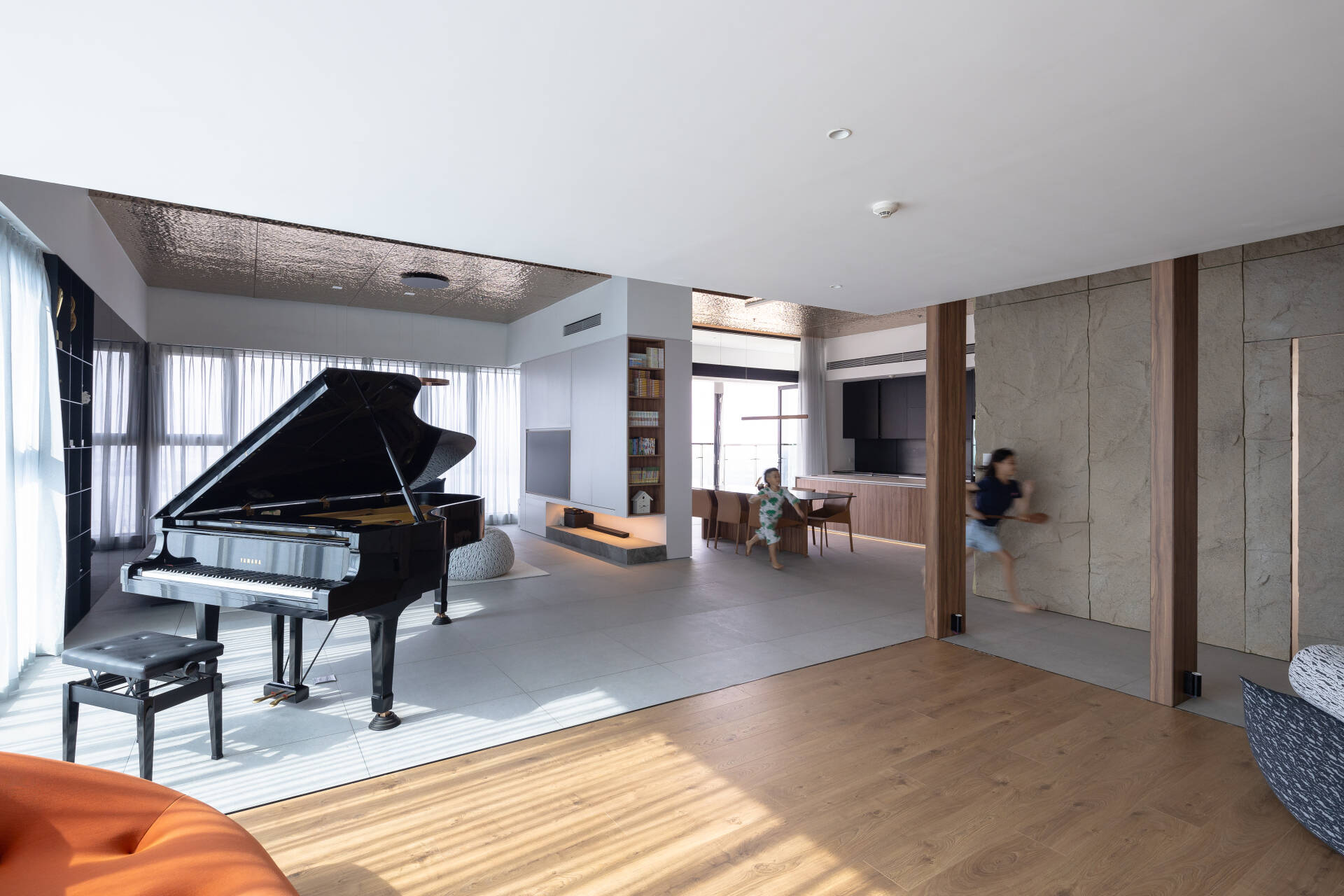 KaBuChin Penthouse: Thiết kế “mở” trong không gian tựa như hang động ...