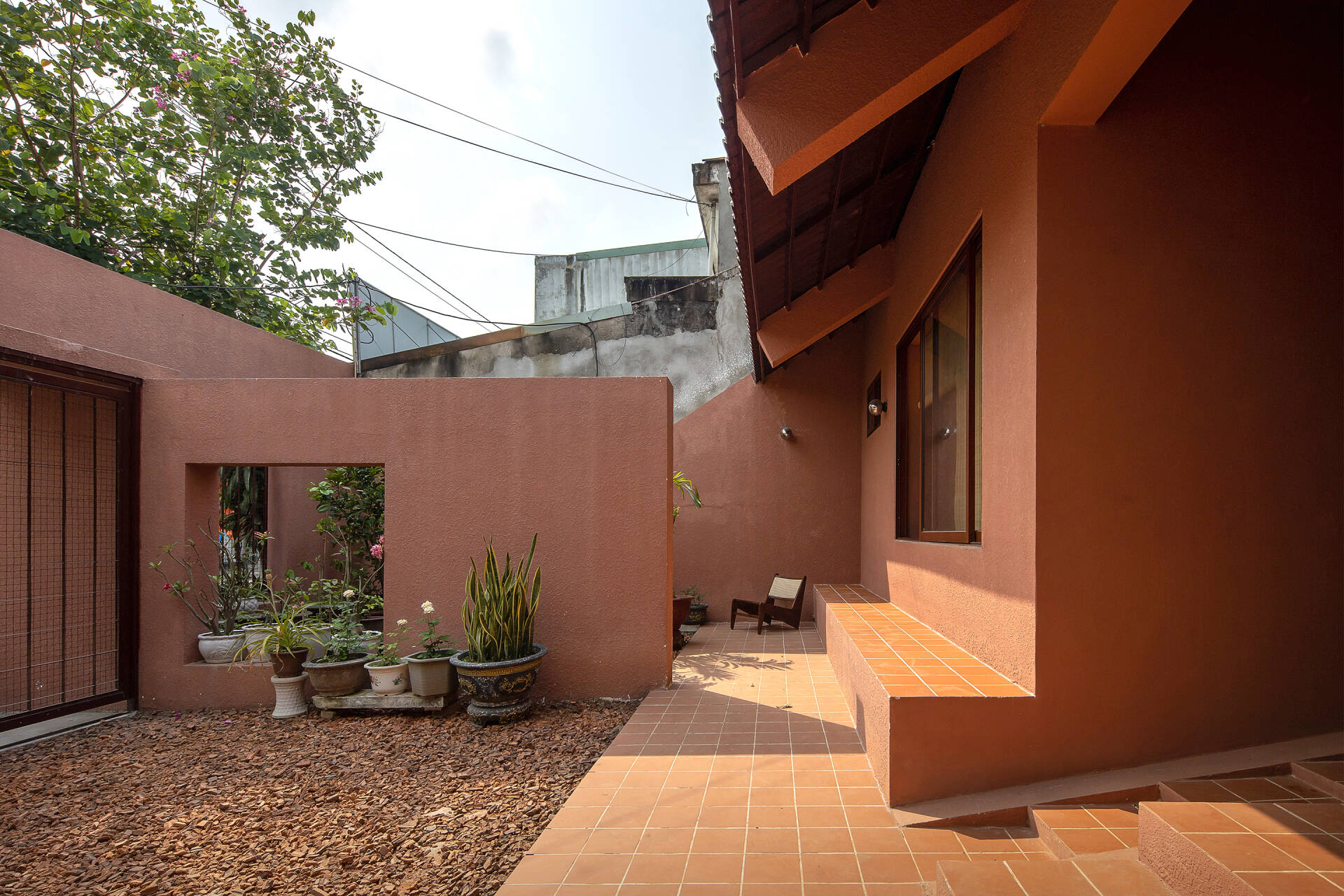 A House in Quang Nam: Sợi dây kết nối văn hóa đa thế hệ | LE QUANG ...