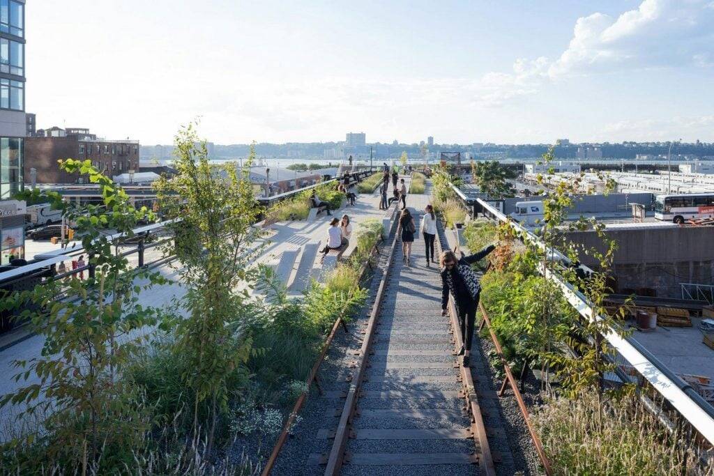kien-viet-tai-sinh-do-thi-high-linekien-viet-tai-sinh-do-thi-high-line (11).jpg