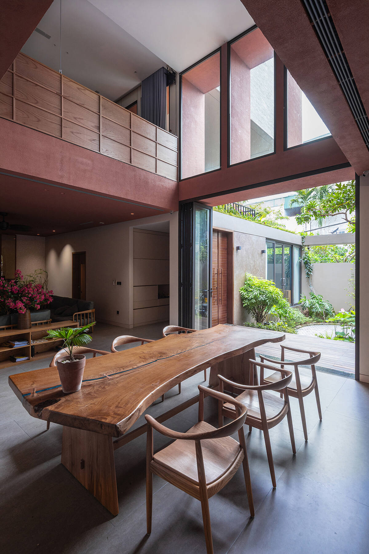 Kien-viet-Long-Bien-Villa-20.jpg