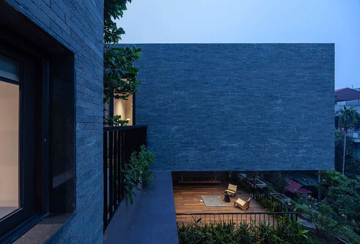 Kien-viet-Long-Bien-Villa-35.jpg