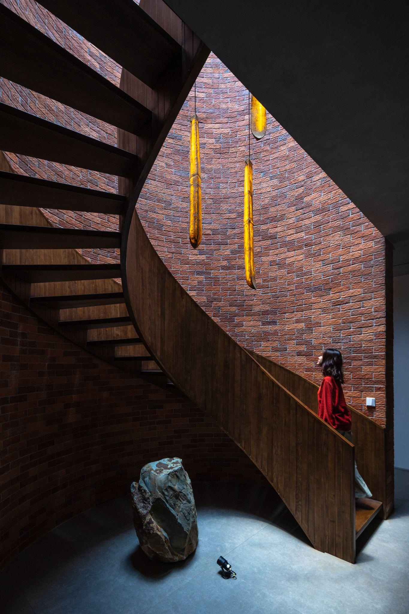 dongben-mansion-khi-nhung-gia-tri-truyen-thong-song-hanh-cung-boi-canh-thien-nhien-pak-architects_15.jpg