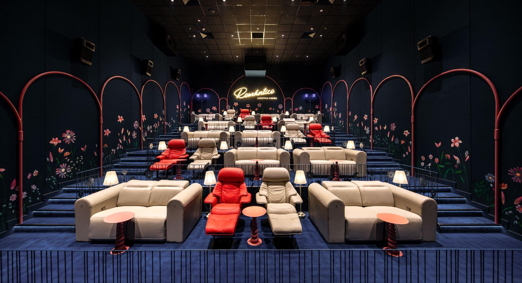 galaxy-hanoi-centre-cinema-di-san-cong-nghiep-tai-sinh-trong-khong-gian-dien-anh-duong-dai-avalo-interior-jsc_10.jpg