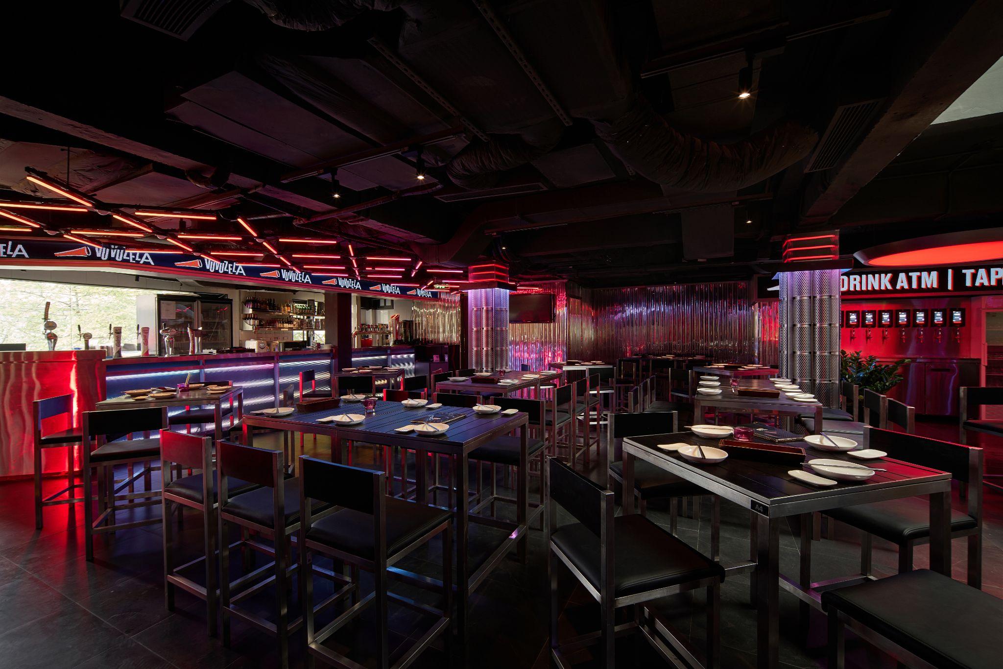 the-new-vuvuzela-bar-tai-nhan-dien-thuong-hieu-voi-cam-hung-industrial-sawa-deesign_8.jpg