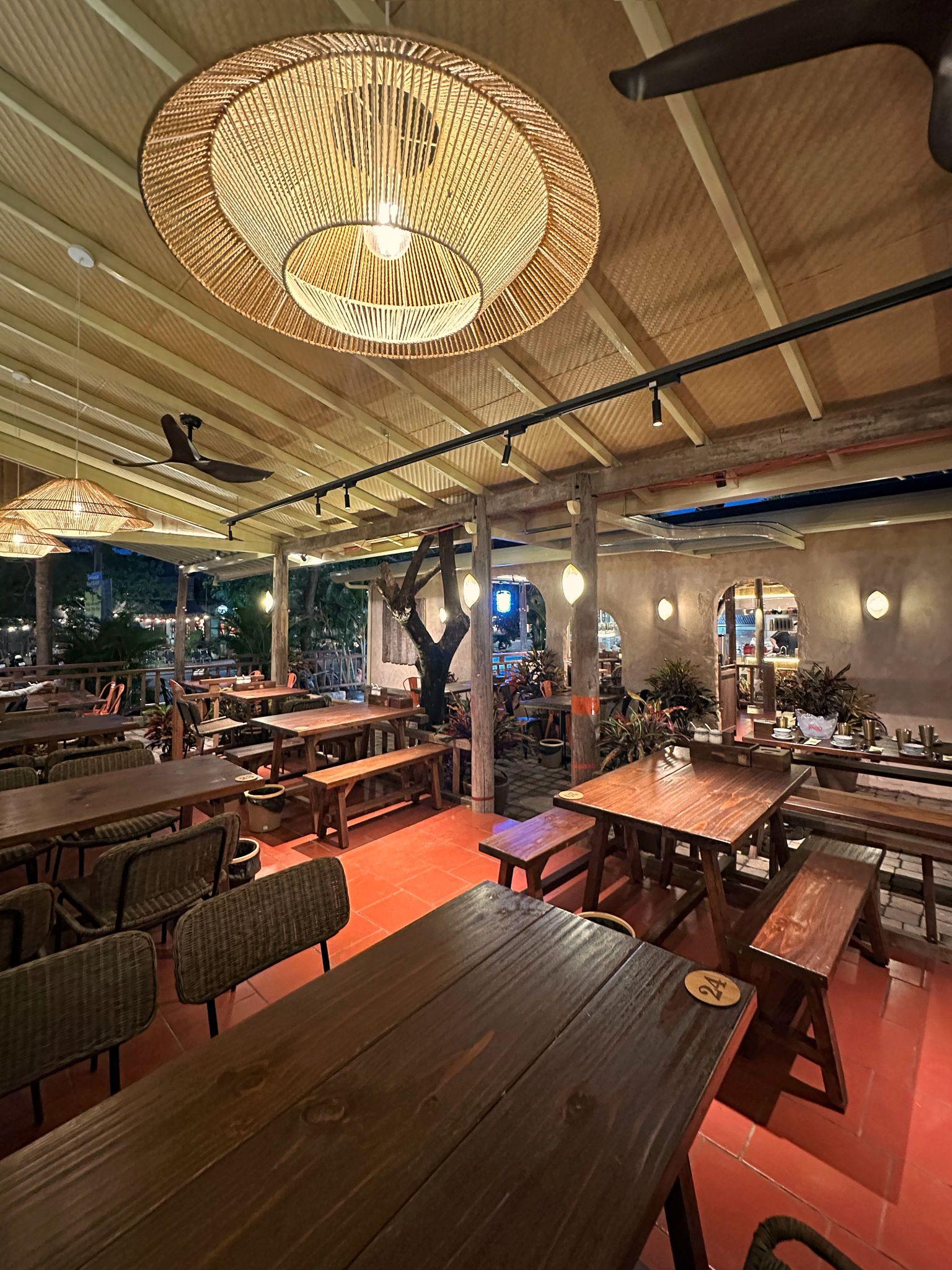 rieu-seafood-garden-tai-hien-di-san-lang-chai-qua-ngon-ngu-kien-truc-duong-dai-kconcept-studio_7.jpg