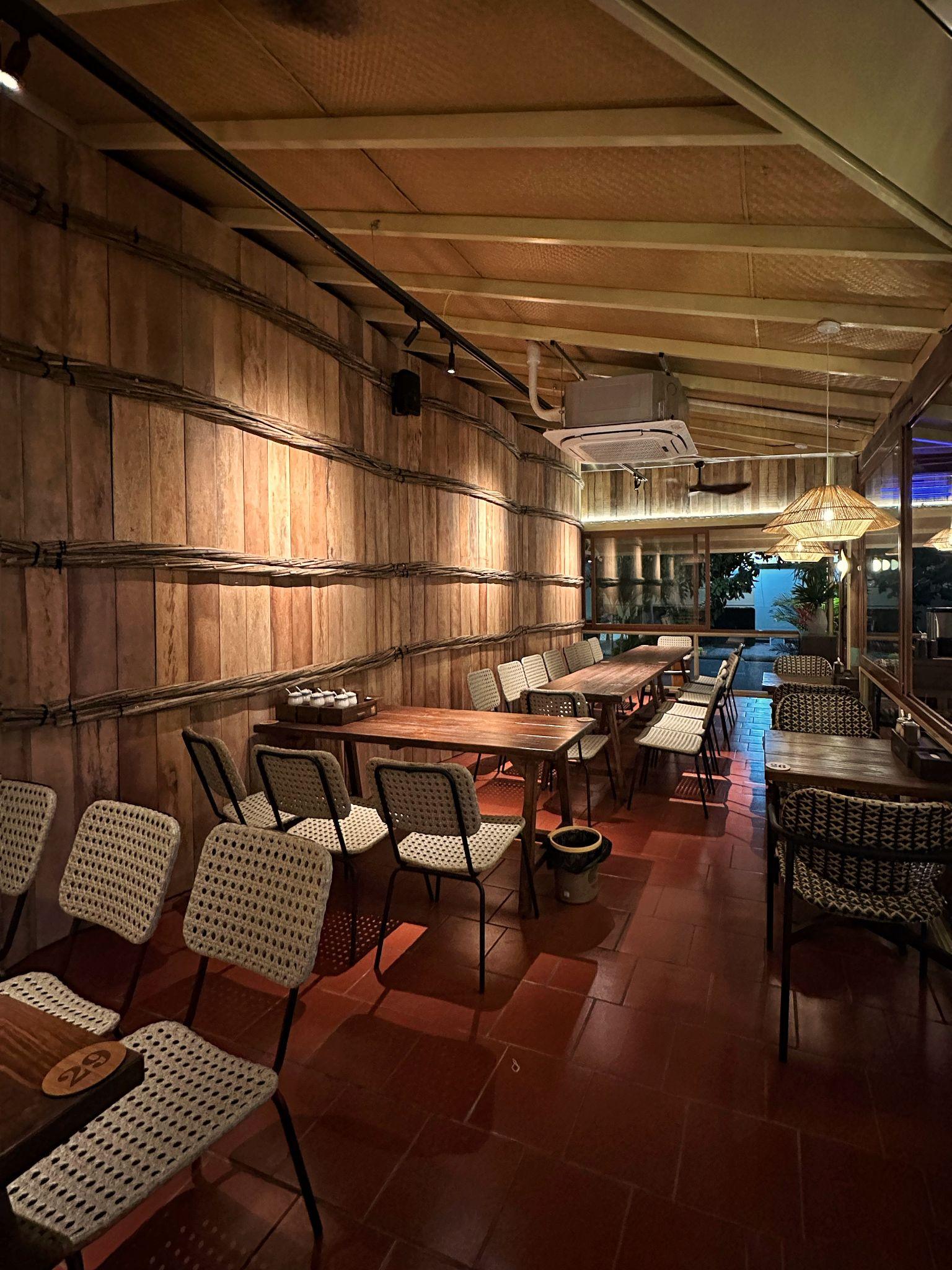rieu-seafood-garden-tai-hien-di-san-lang-chai-qua-ngon-ngu-kien-truc-duong-dai-kconcept-studio_9.jpg