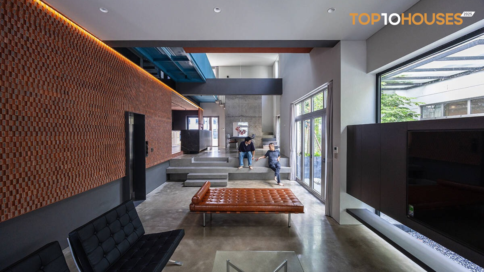 B.Red House: Tái tạo cấu trúc sống trong khu đô thị đồng nhất | Toob Studio