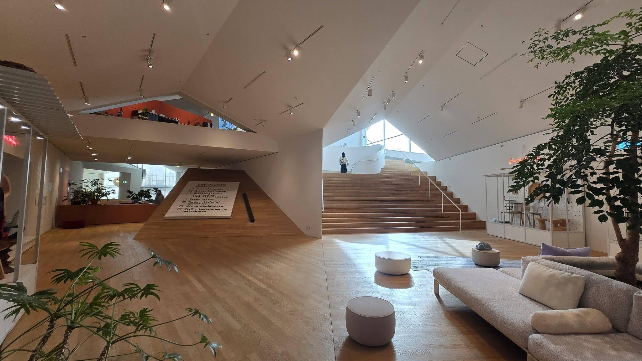 vitra-campus-khi-kien-truc-la-chien-luoc-dinh-vi-cua-mot-de-che_5.jpg