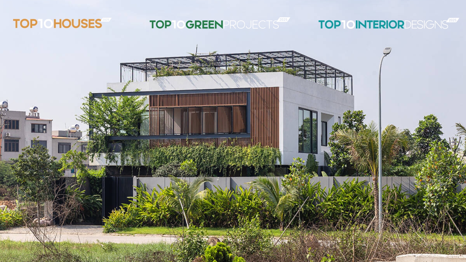 Bánh Chưng House - ‘Gói ghém’ đời sống ba thế hệ trong một khối vuông xanh | SLA Architect