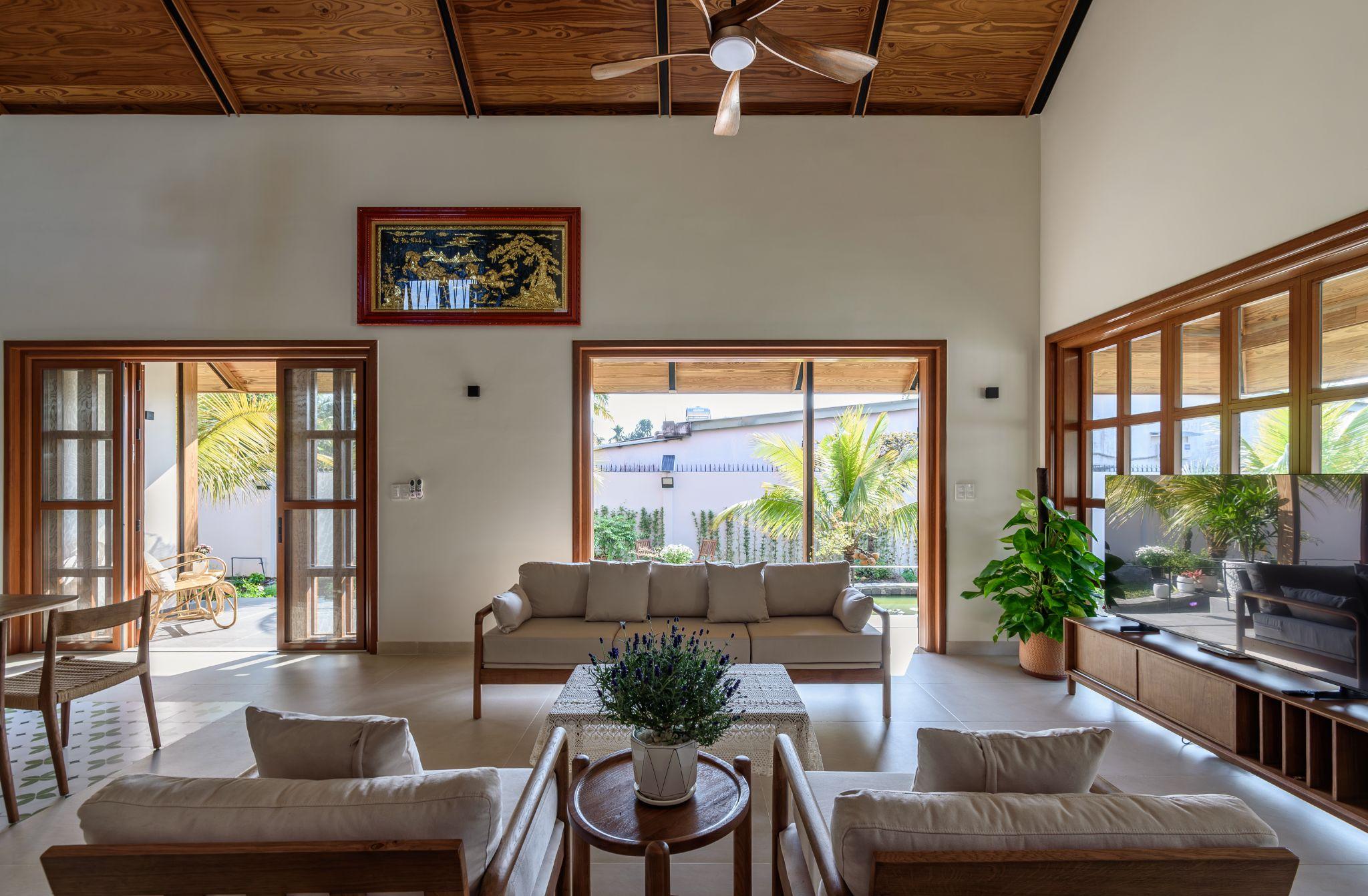 my-tho-villa-to-chuc-khong-gian-xoay-quanh-trai-tim-bep-viet-lee-architects_17.jpg