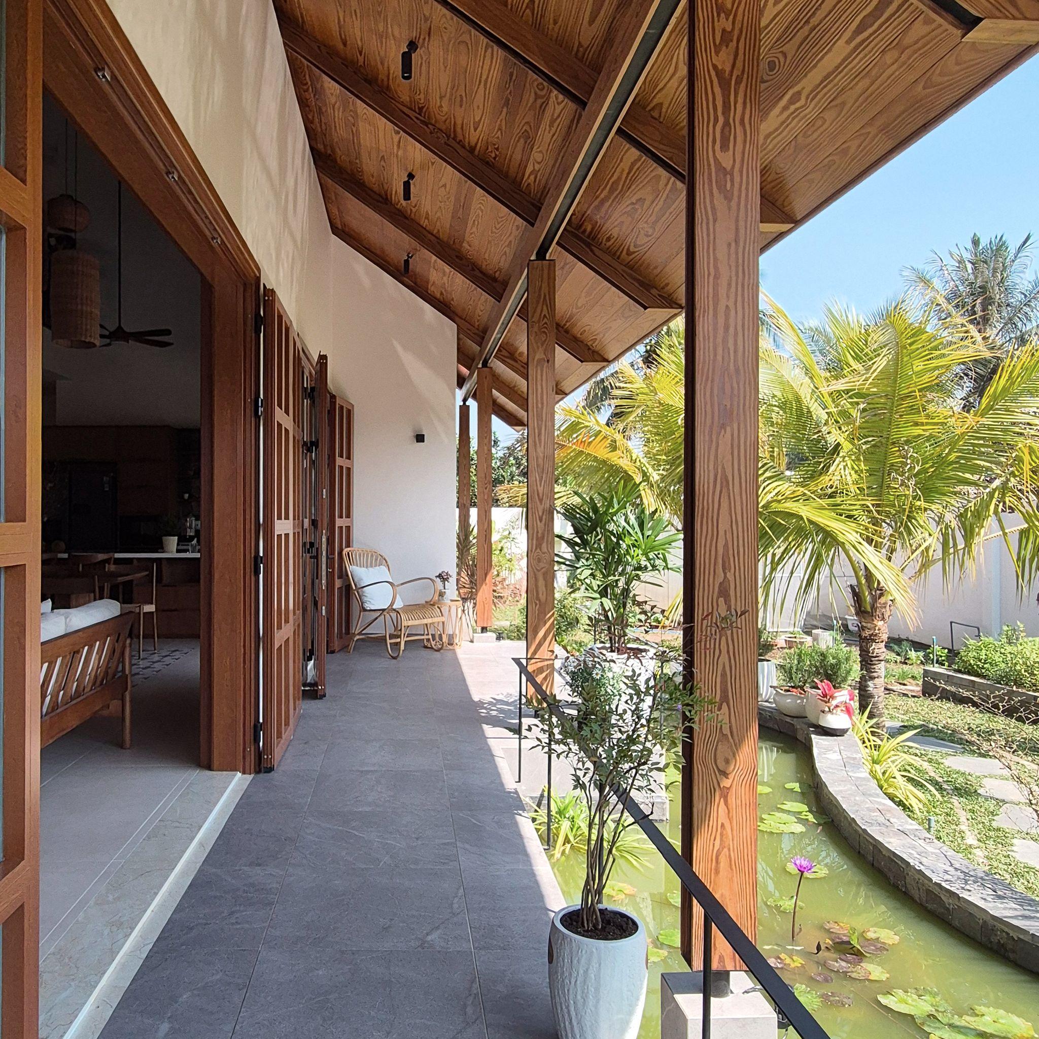 my-tho-villa-to-chuc-khong-gian-xoay-quanh-trai-tim-bep-viet-lee-architects_28.jpg