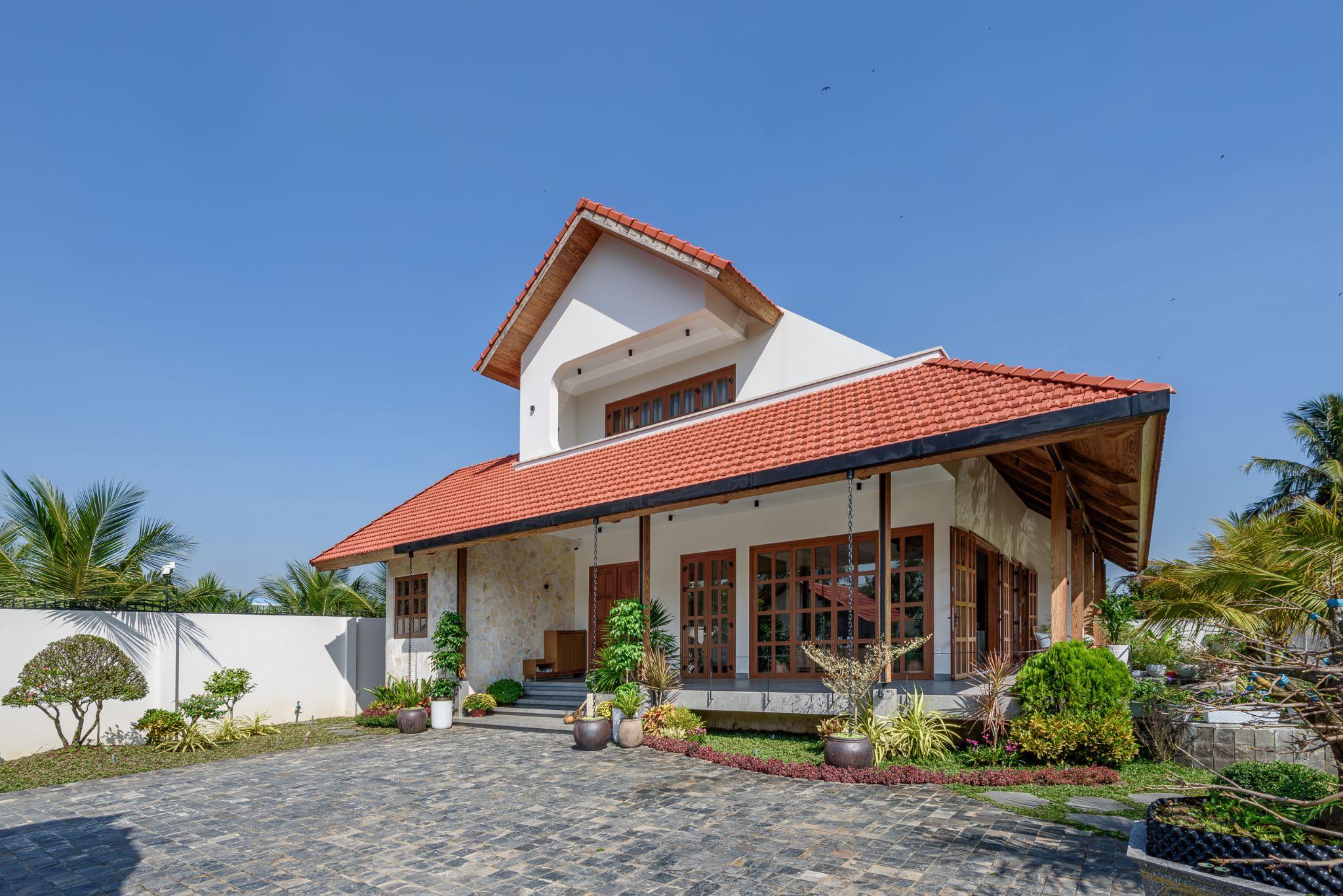 my-tho-villa-to-chuc-khong-gian-xoay-quanh-trai-tim-bep-viet-lee-architects_33.jpg