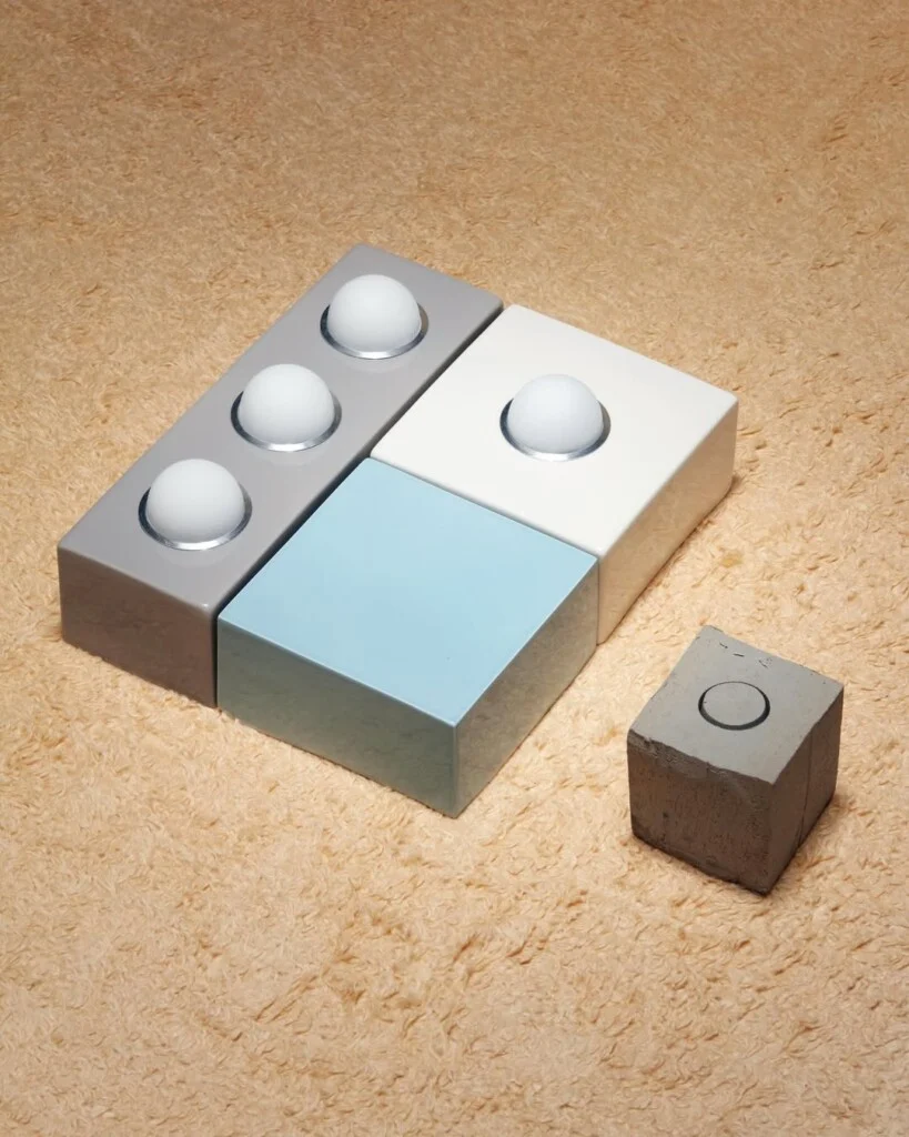 Glowtile: Sự giao thoa tinh tế giữa thủy tinh thổi tay và gốm thủ công