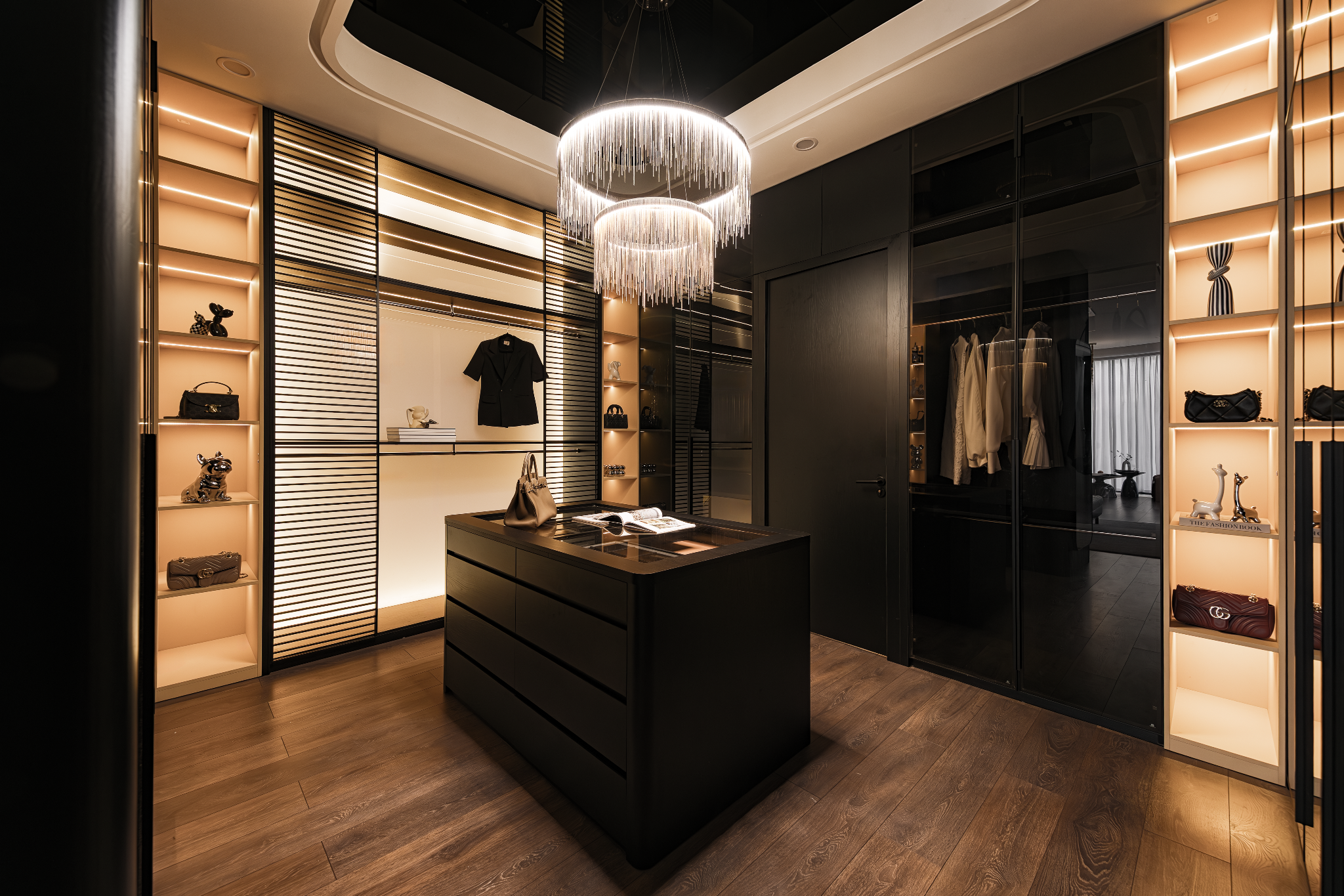 black-house-khi-sac-toi-tro-thanh-ngon-ngu-cua-su-binh-yen-alpha-decor_5.png