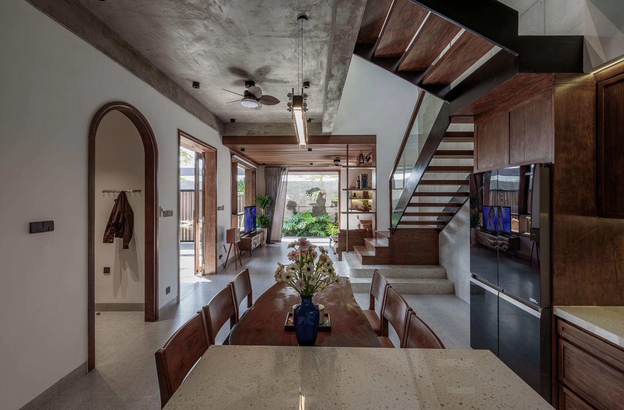 dan-house-tai-cau-truc-nha-o-mien-trung-duoi-ap-luc-khi-hau-simba-architects_12.jpg