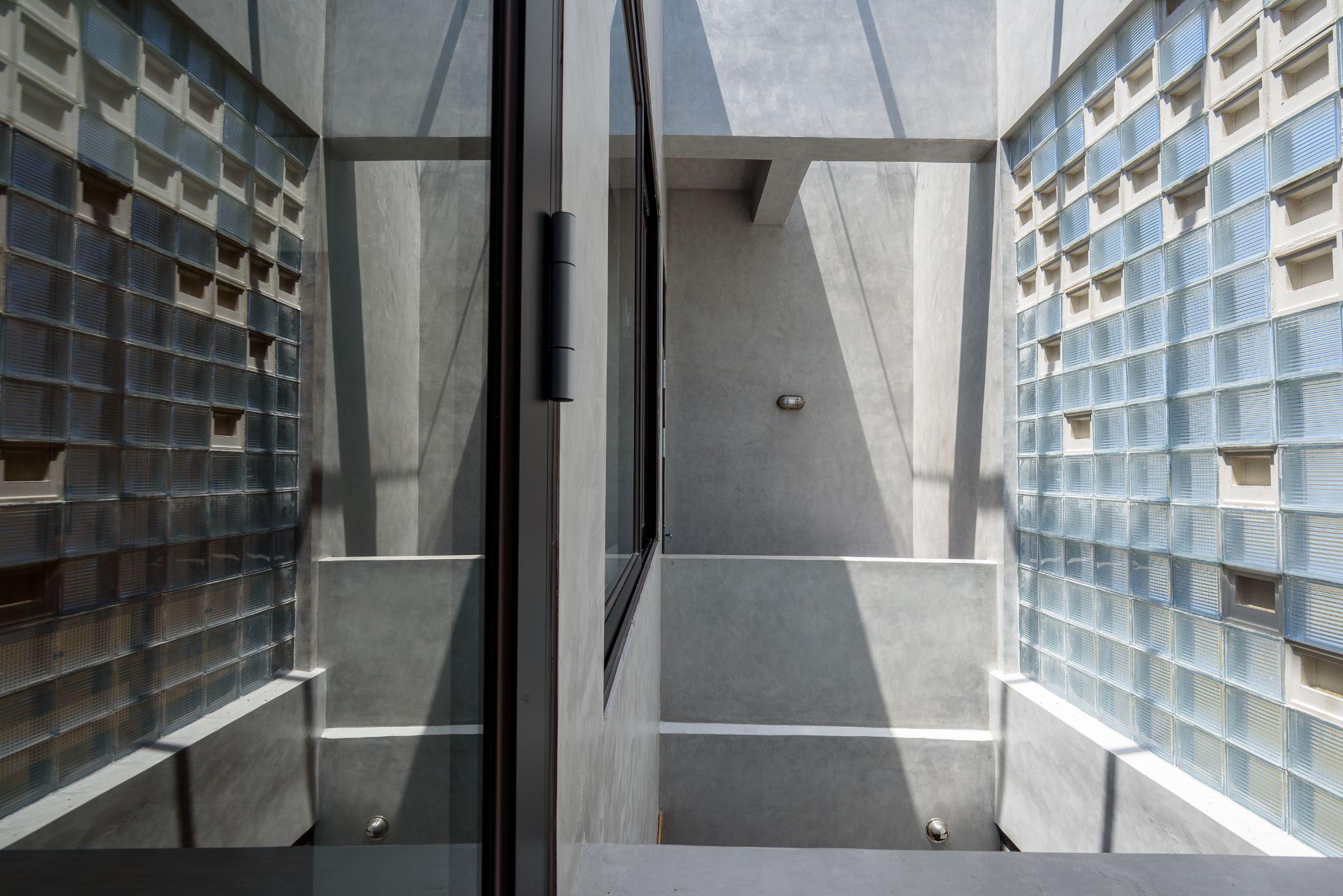 dan-house-tai-cau-truc-nha-o-mien-trung-duoi-ap-luc-khi-hau-simba-architects_29.jpg