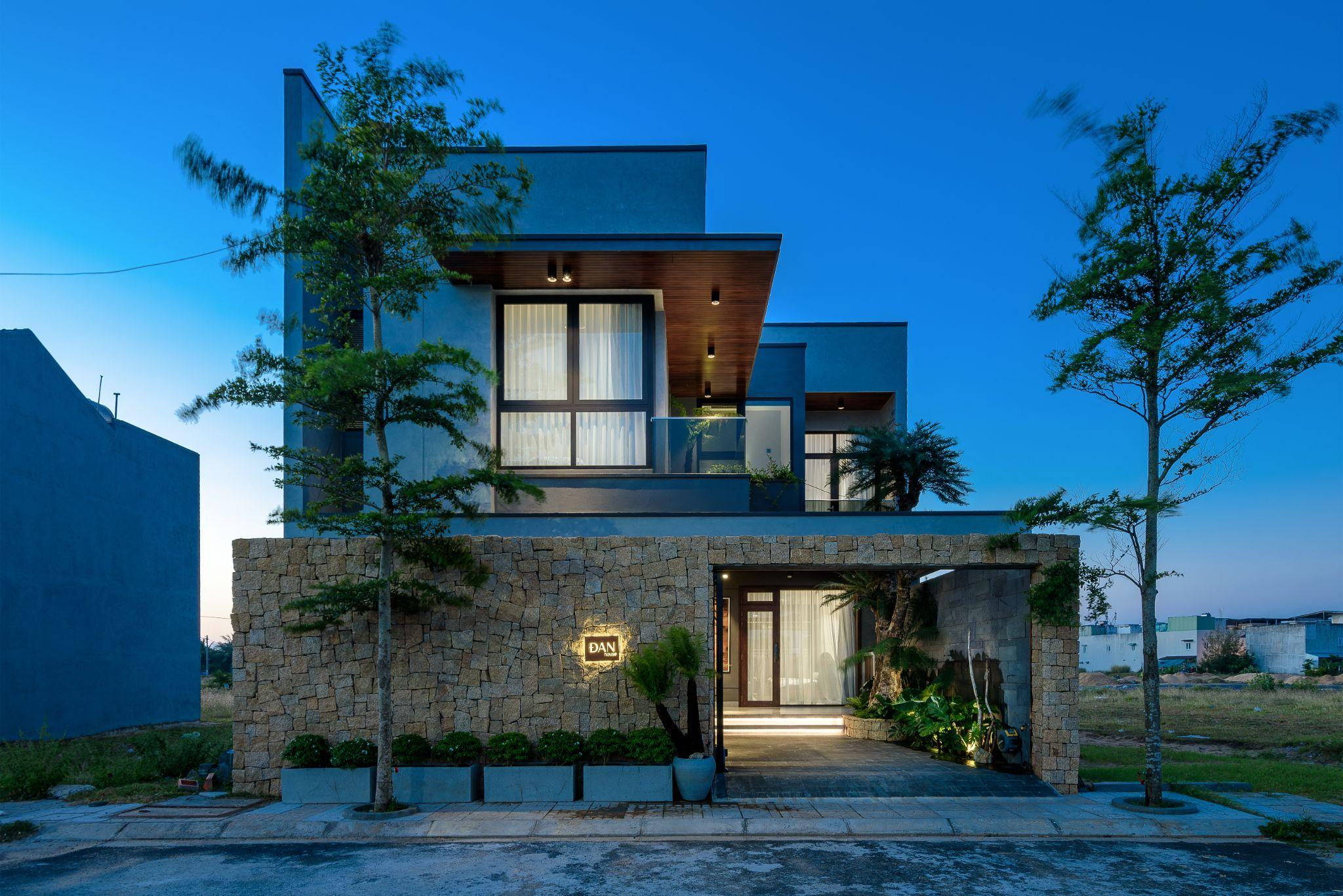 dan-house-tai-cau-truc-nha-o-mien-trung-duoi-ap-luc-khi-hau-simba-architects_4.jpg