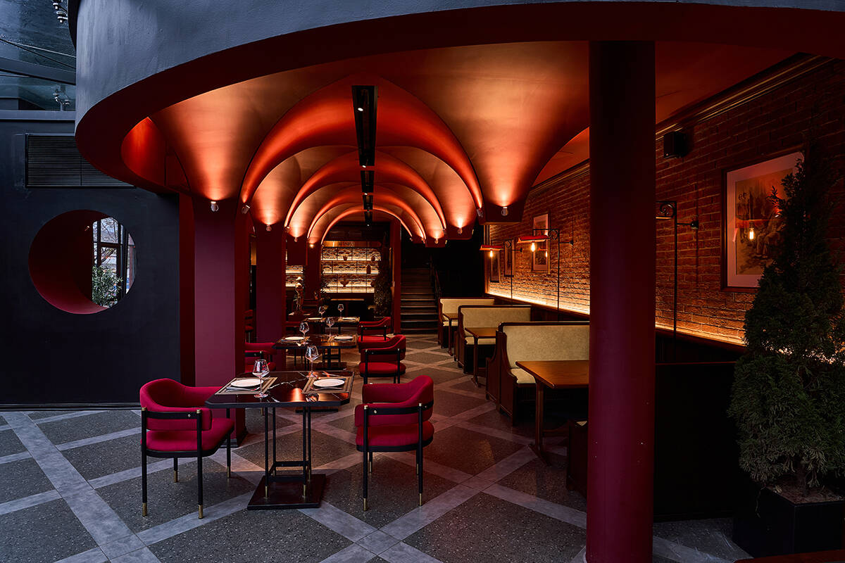 Gent Steak: Không gian ẩm thực đương đại mang tinh thần London cổ điển | Tetris Design