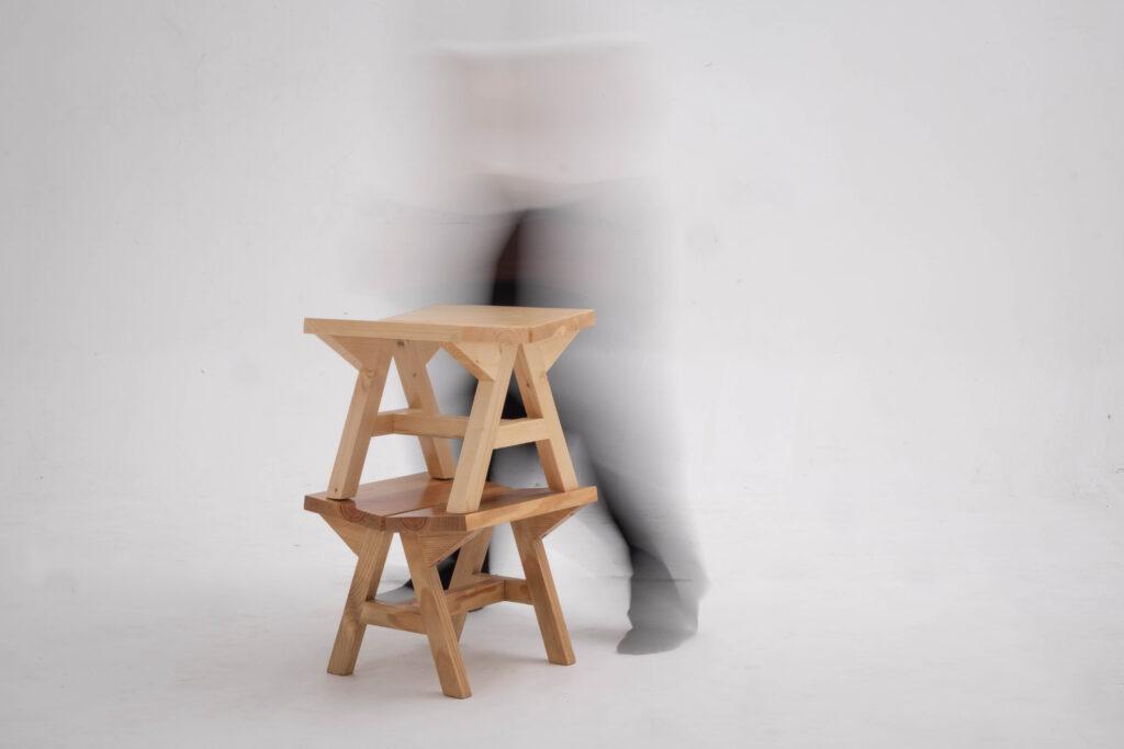 a-stool-tai-sinh-vat-lieu-tho-thanh-mot-thiet-ke-giau-tinh-ket-noi_2.jpg