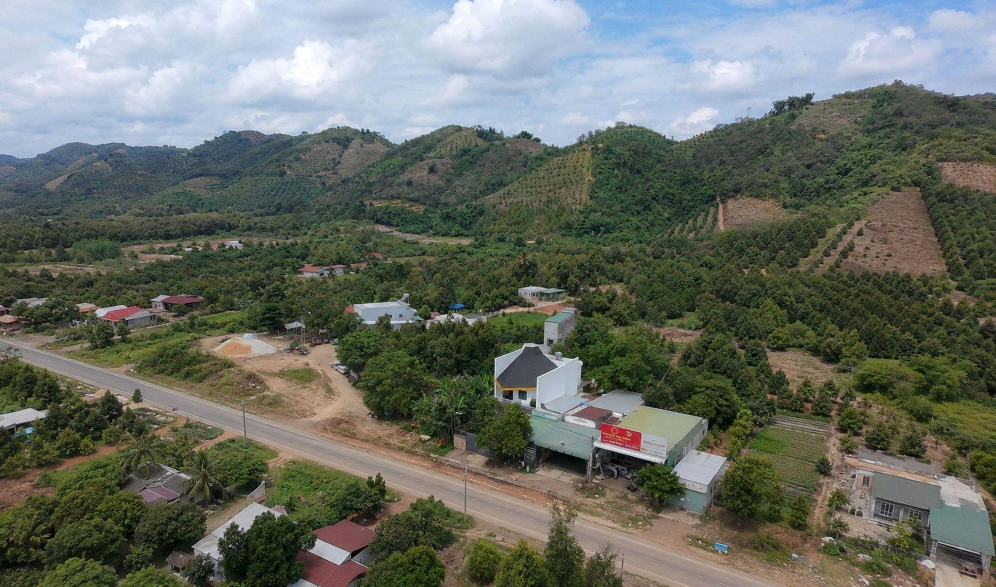 da-huoai-house-hanh-trinh-di-de-tro-ve-duoi-mai-nha-doc-vung-cao-nguyen-space-architecture_2.jpg