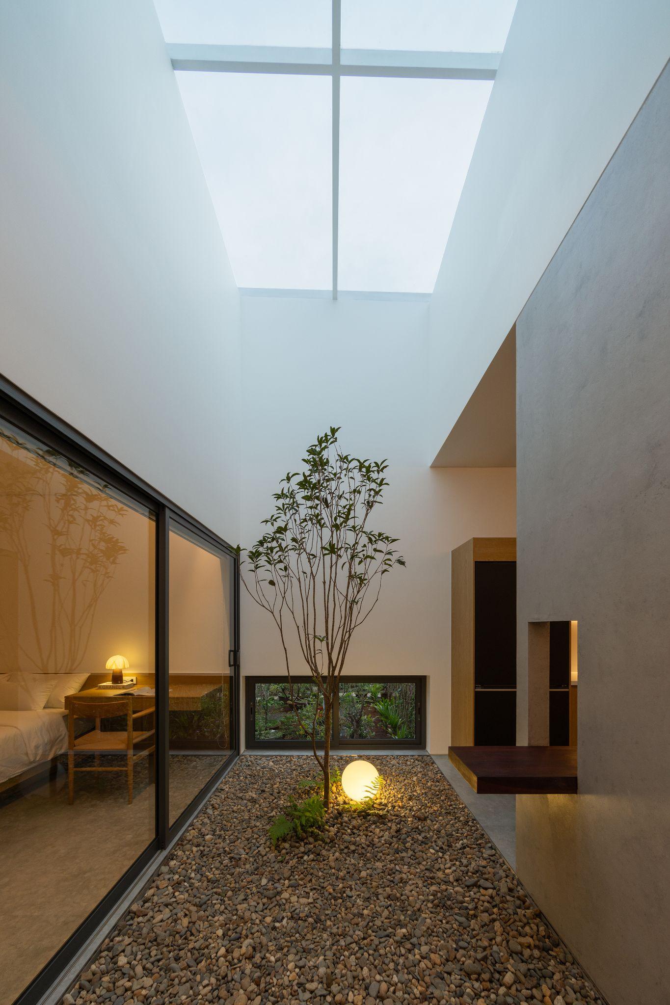 nha-nam-da-kien-truc-duoc-khoi-tao-tu-nhung-bat-loi-thuc-te-24minimalist-architecture_2.jpg