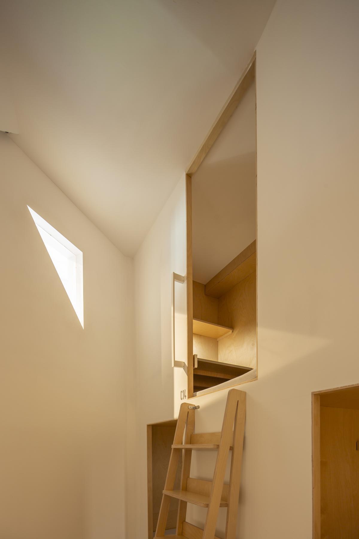 skyline-self-study-room-khong-gian-tu-hoc-lay-cam-hung-tu-canh-quan-tai-thuong-hai_9.jpg
