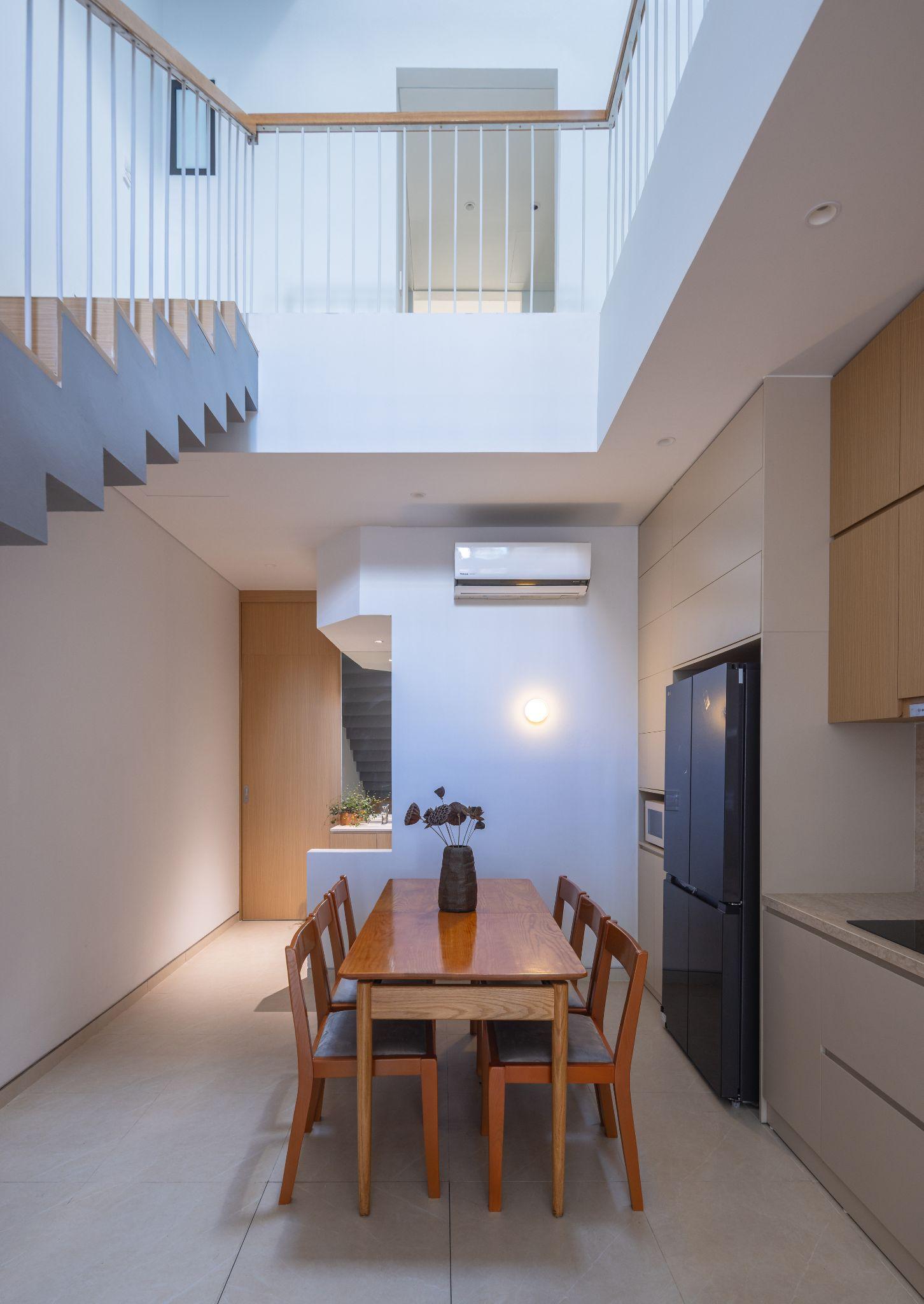 tb-house-dung-khoang-rong-nuoi-duong-su-gan-ket-ntaa-architects_10.jpg
