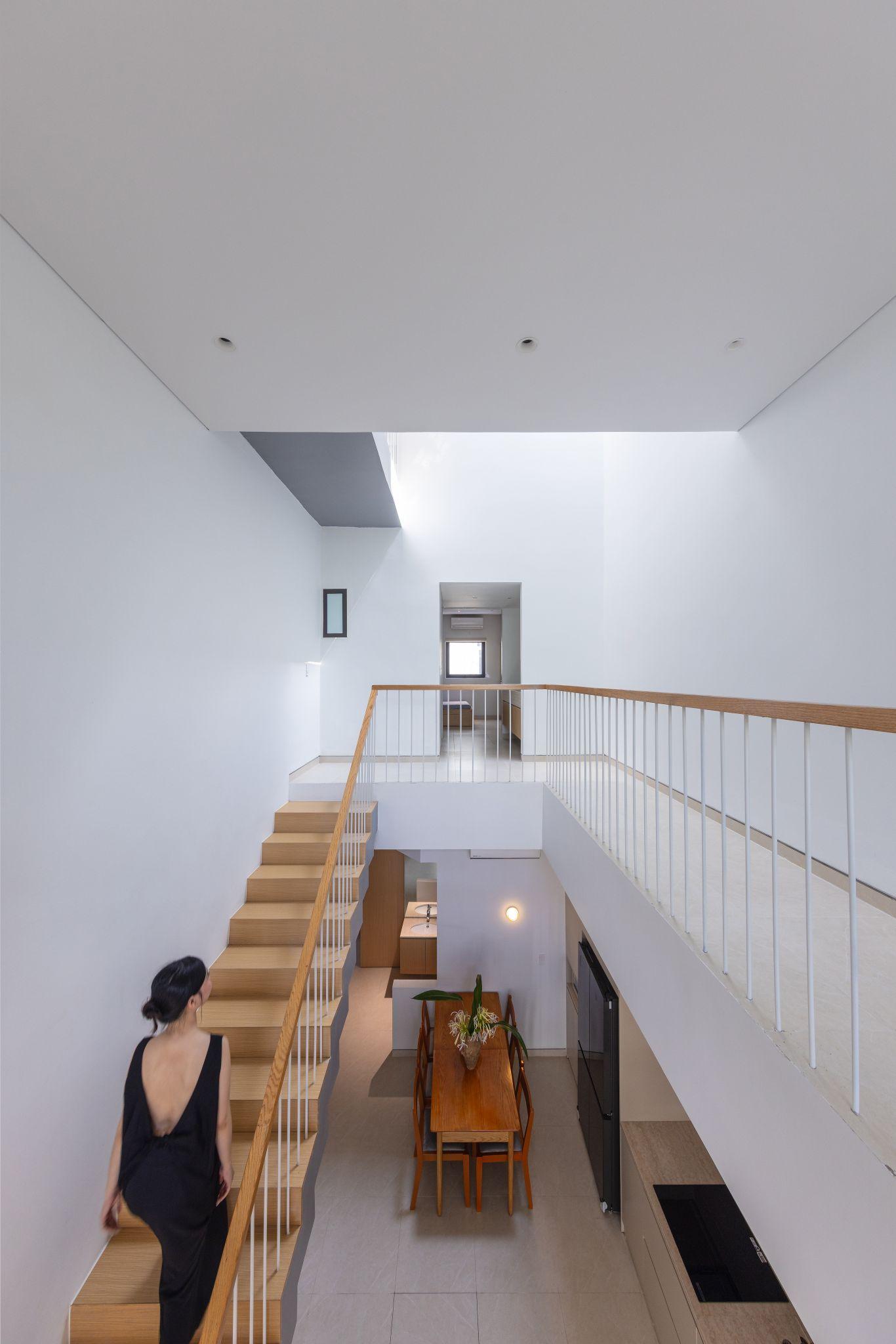 tb-house-dung-khoang-rong-nuoi-duong-su-gan-ket-ntaa-architects_11.jpg