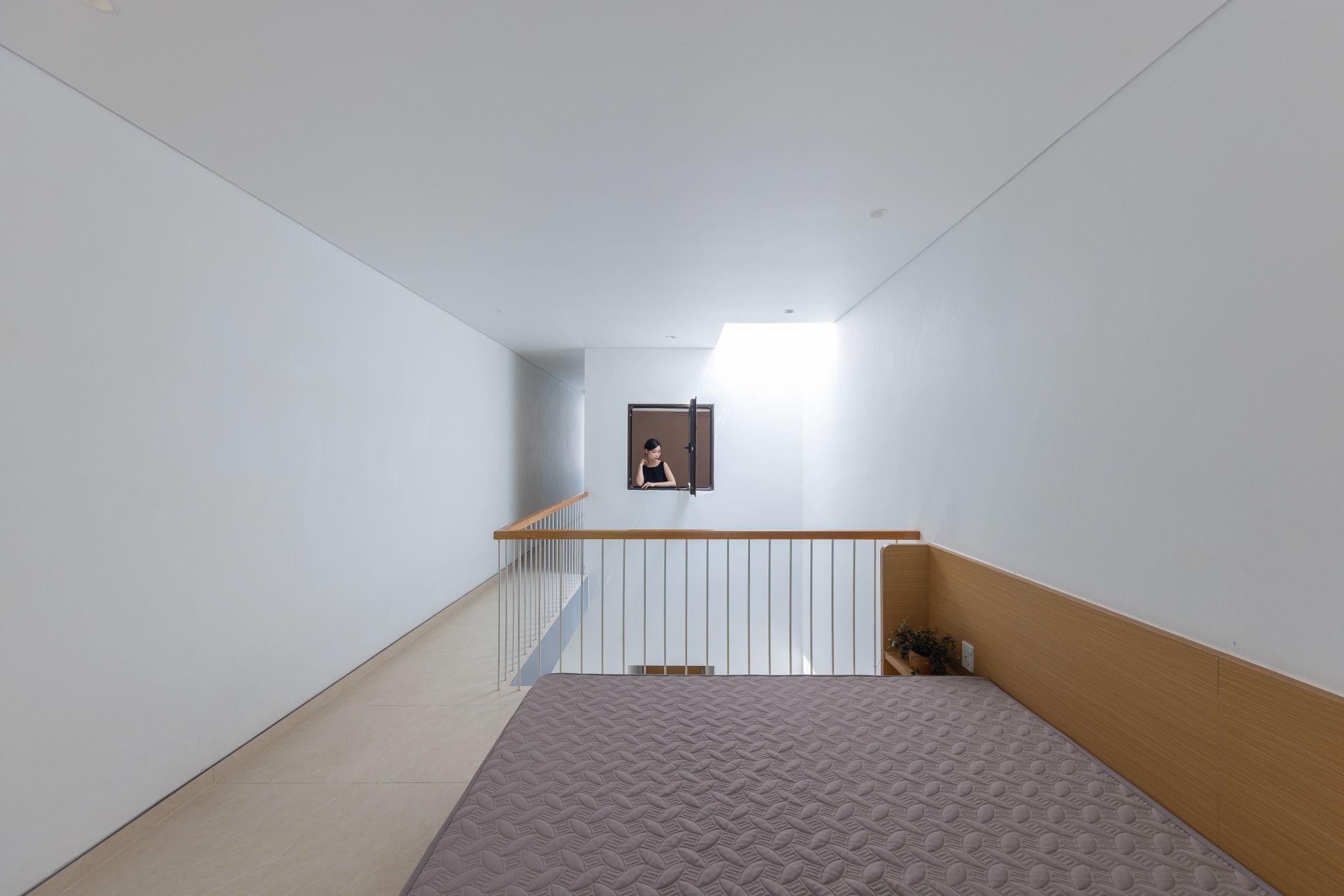 tb-house-dung-khoang-rong-nuoi-duong-su-gan-ket-ntaa-architects_19.jpg