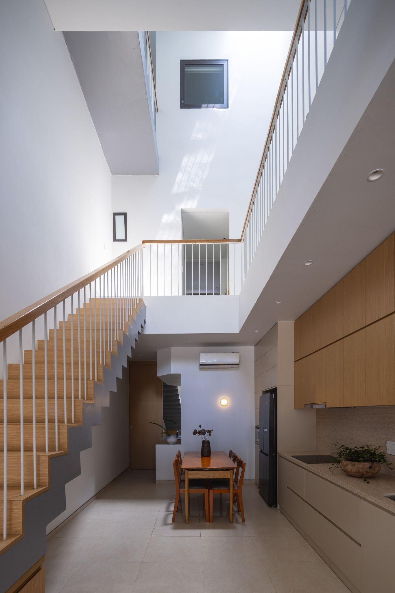 tb-house-dung-khoang-rong-nuoi-duong-su-gan-ket-ntaa-architects_8.jpg