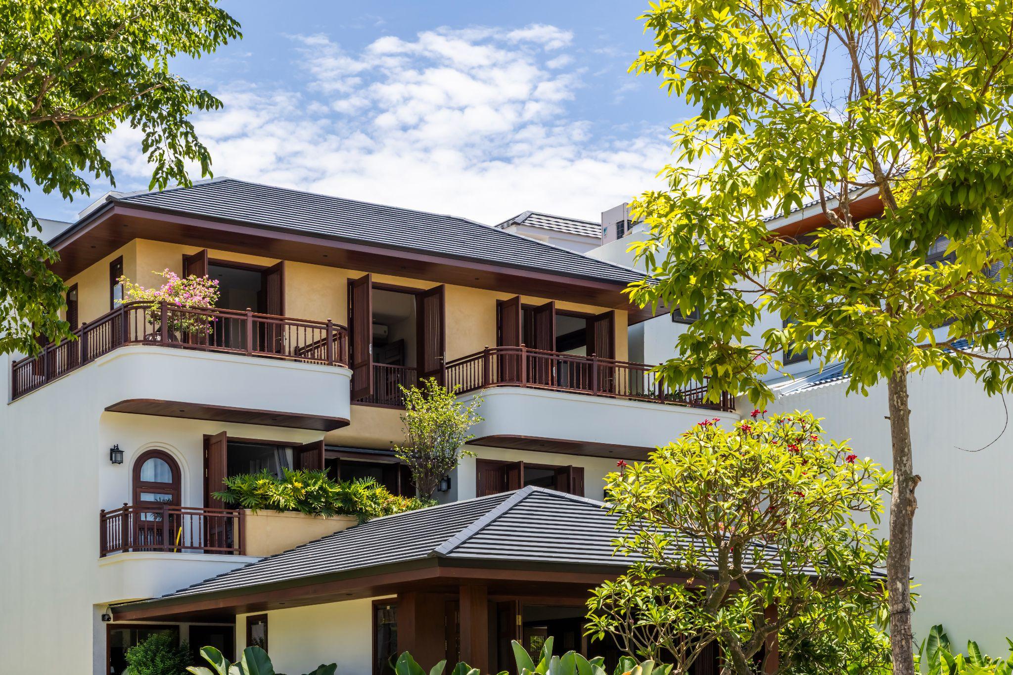 giang-huong-villa-tinh-than-nha-vuon-hue-duoc-tai-hien-bang-ngon-ngu-duong-dai-an-nam-design-and-build_2.jpg