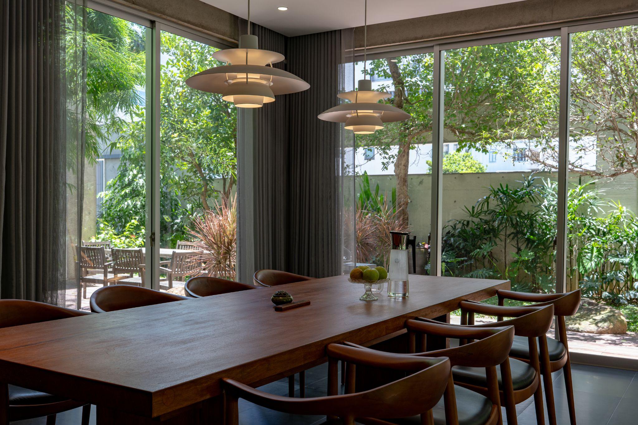 house-k-nha-be-tong-tran-ket-noi-con-nguoi-voi-thien-nhien-mien-trung-hgaa-architects_12.jpg