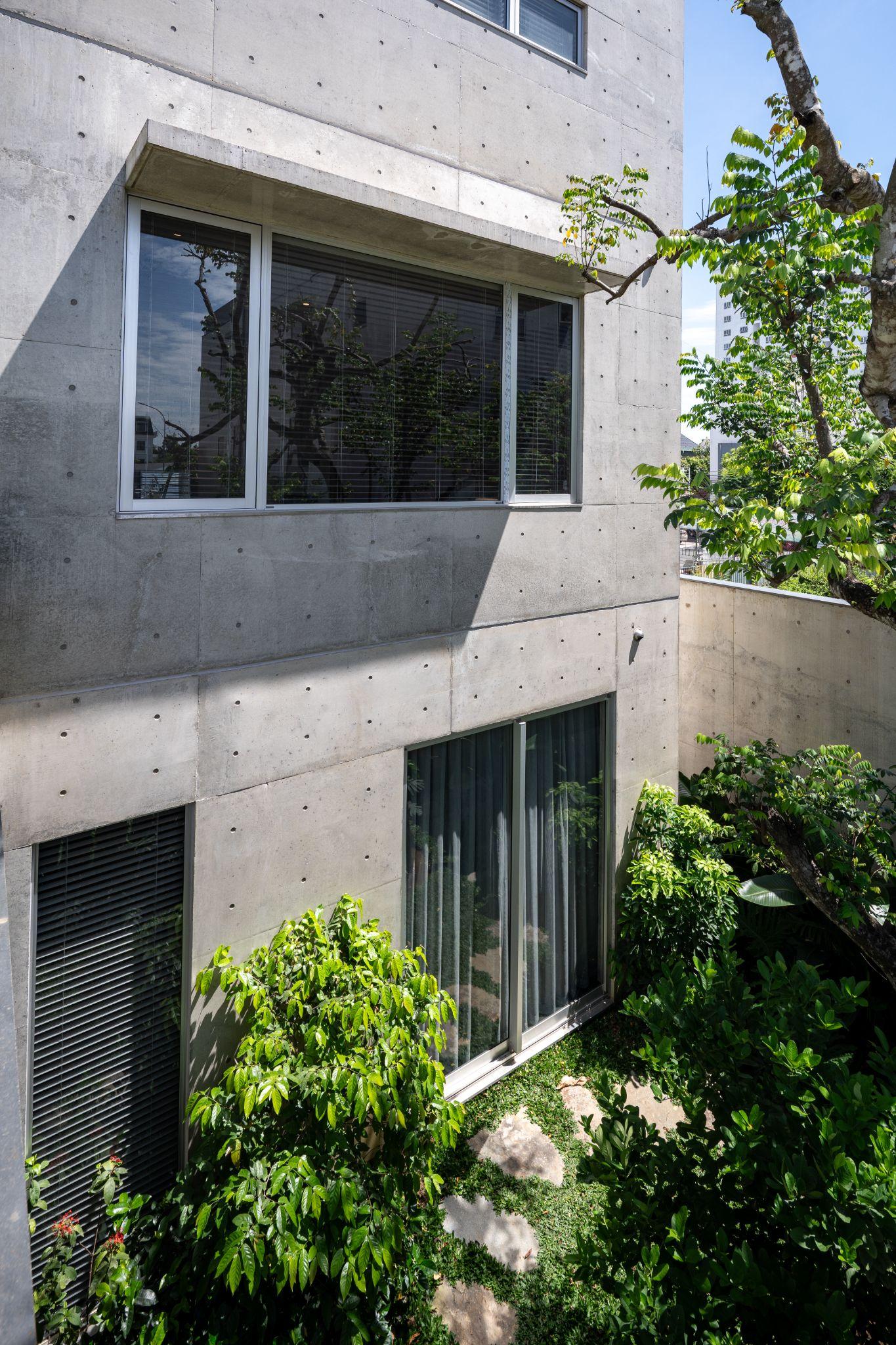 house-k-nha-be-tong-tran-ket-noi-con-nguoi-voi-thien-nhien-mien-trung-hgaa-architects_19.jpg