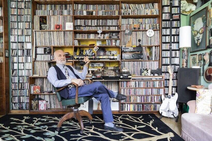 Barnaba Fornasetti và hành trình kế thừa vũ trụ nghệ thuật siêu thực