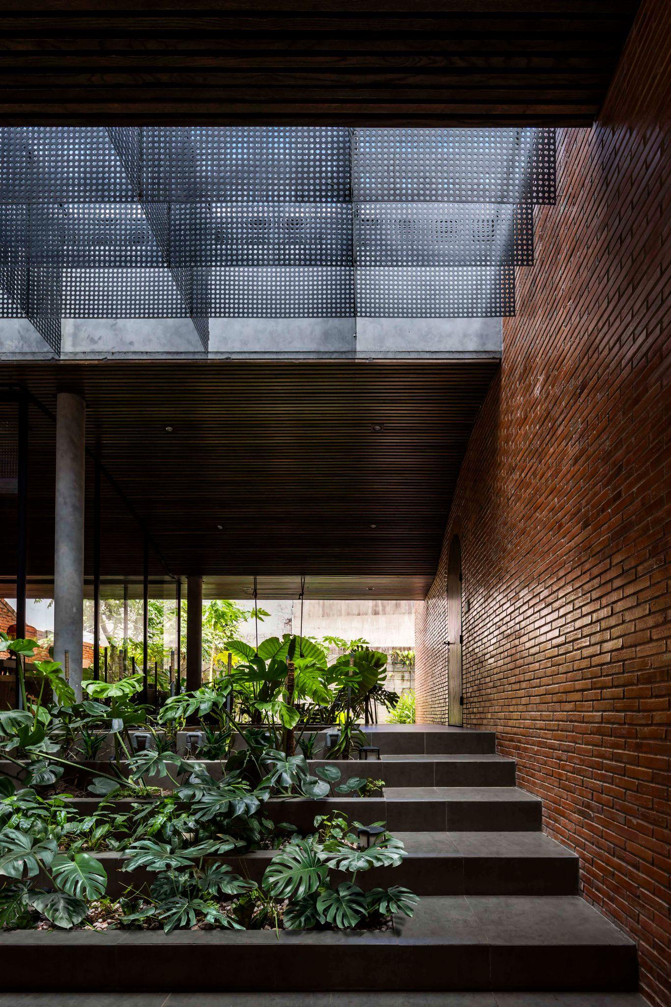 mac-casa-ngoi-nha-khong-cua-xoa-nhoa-ranh-gioi-giua-thien-nhien-va-khong-gian-song-creative-architects_8.jpg