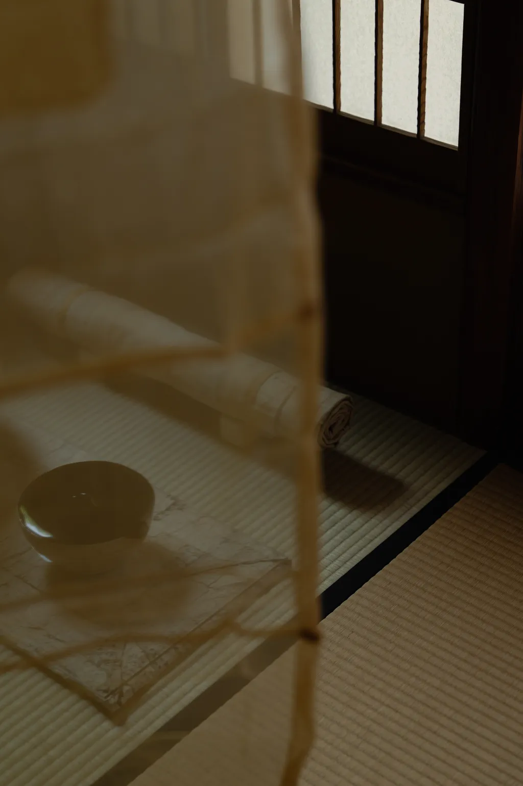 mae-engelgeer-va-hanh-trinh-tai-dien-giai-di-san-det-may-nhat-ban-tai-kyoto_15.png