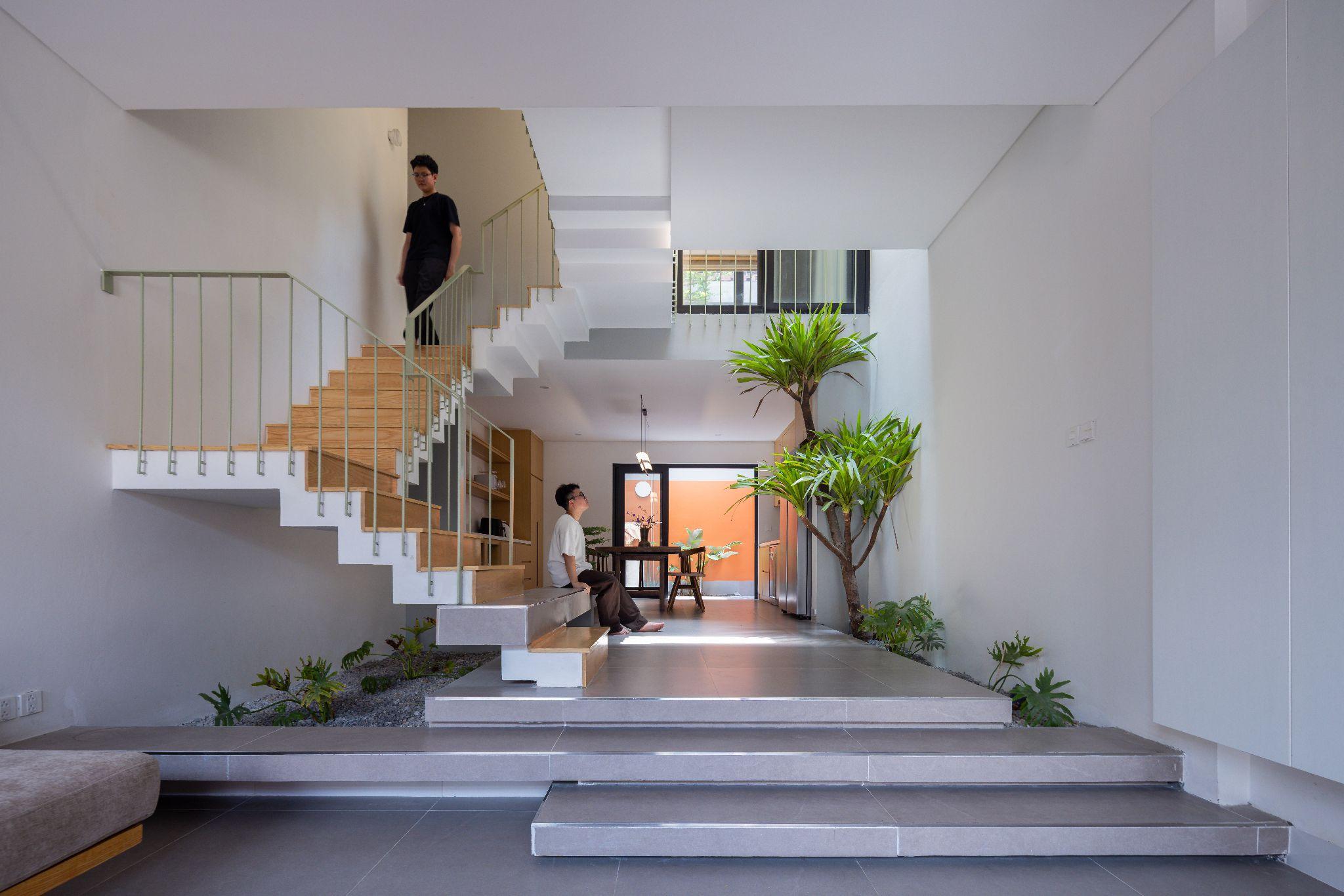nha-thanh-binh-khoang-lui-binh-yen-cho-nha-lo-pho-sla-architects_5.jpg
