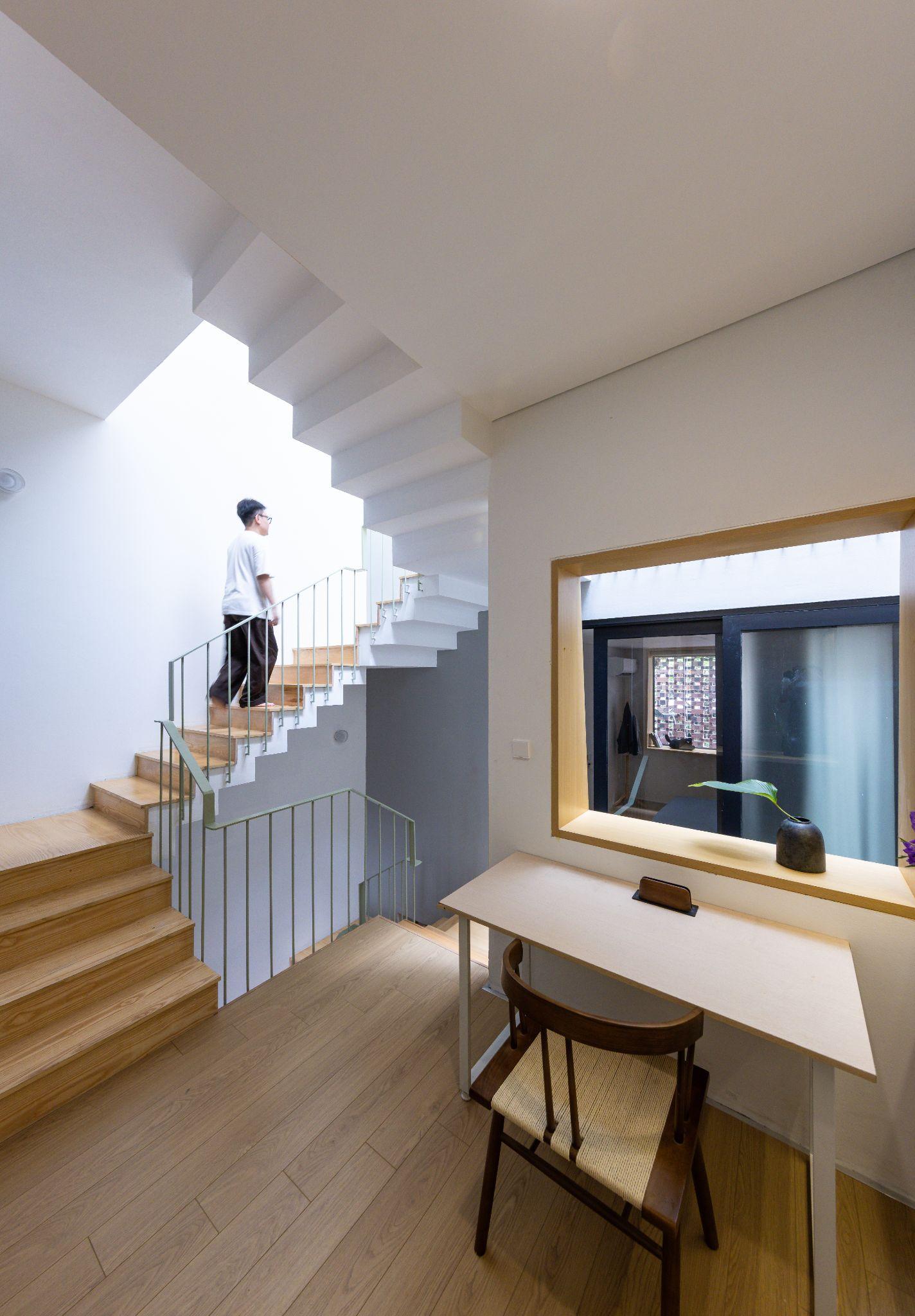nha-thanh-binh-khoang-lui-binh-yen-cho-nha-lo-pho-sla-architects_6.jpg