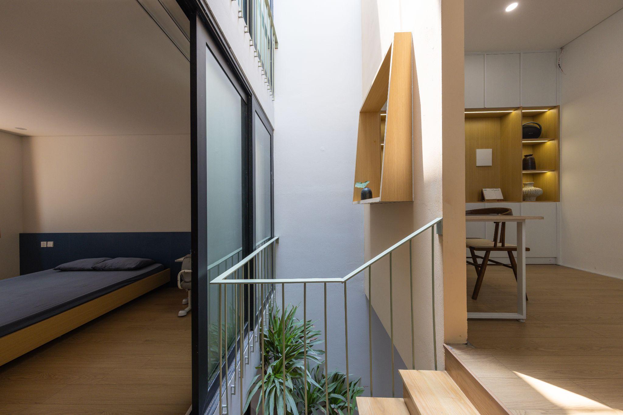 nha-thanh-binh-khoang-lui-binh-yen-cho-nha-lo-pho-sla-architects_9.jpg