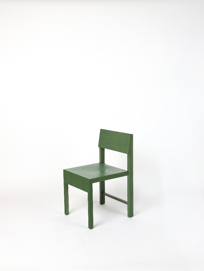 green-chair-cua-nhabe-scholae-voi-goc-nhin-khac-ve-chiec-ghe-go_2.png