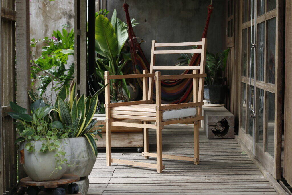 Tree Chair - Từ bó trúc làm chổi đến thiết kế nội thất