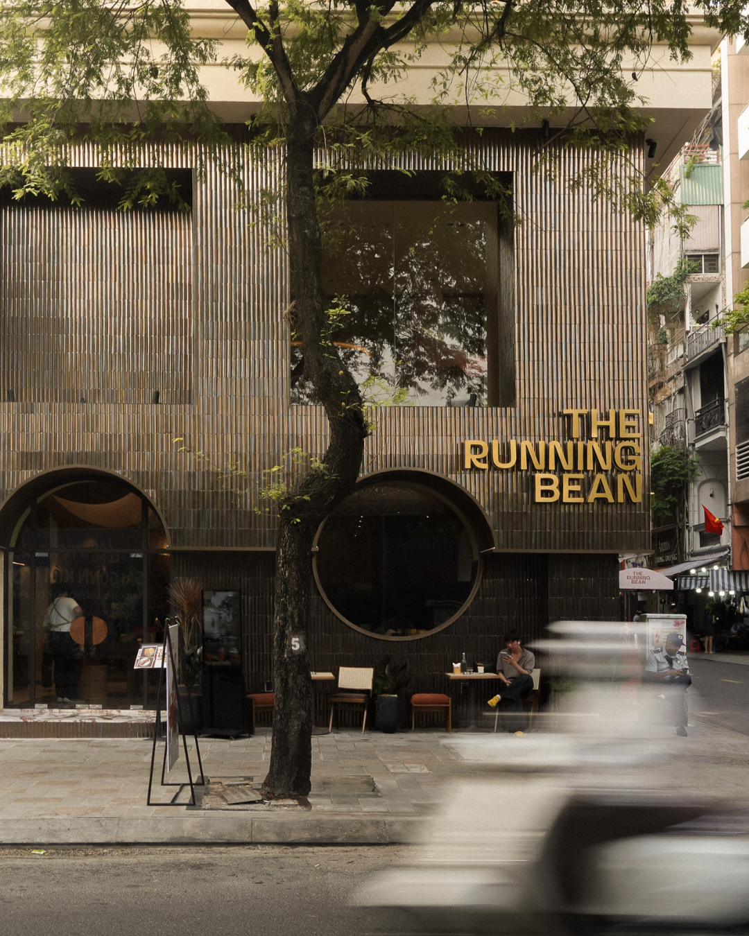 the-running-bean-ben-thanh-phan-chieu-trong-chuyen-dong-nu-architecture-design_5.png